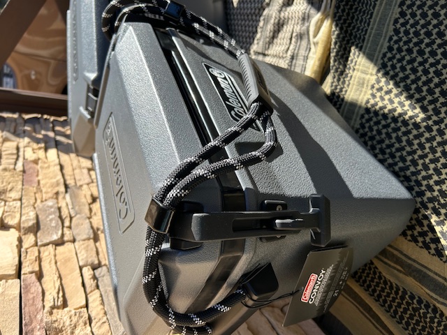 COLEMAN【🆕CONVOY(コンボイ)28QT/55QTダークストーム】アメリカンテイスト❕