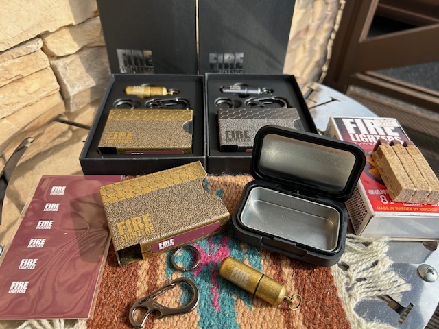 FIRE LIGHTERS【🆕Niche Box<ニッチ箱>防水オイルライターセット】 が登場❕