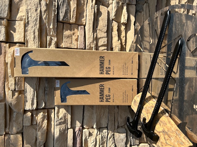 KZM【🆕HAMMER PEG (ハンマーペグ) 】ハンマーにもなる "ペグ" 》が、登場❗️入荷