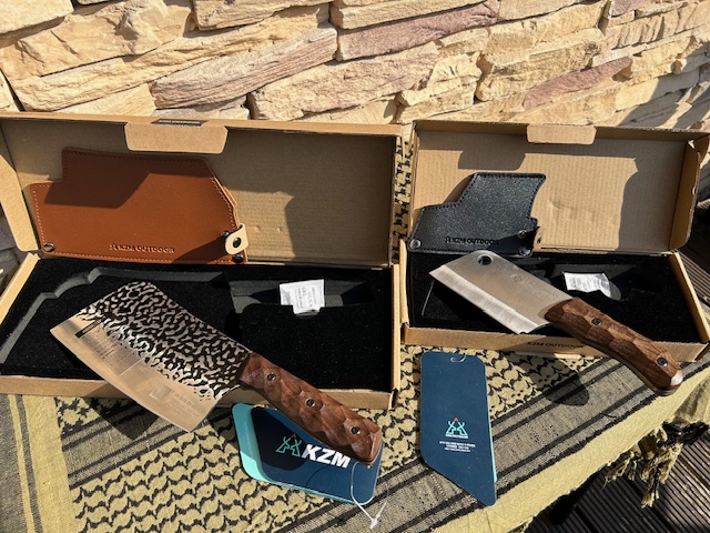 KZM OUTDOOR　マスタークリーバー・フィールドクリーバー　が入荷致しました！