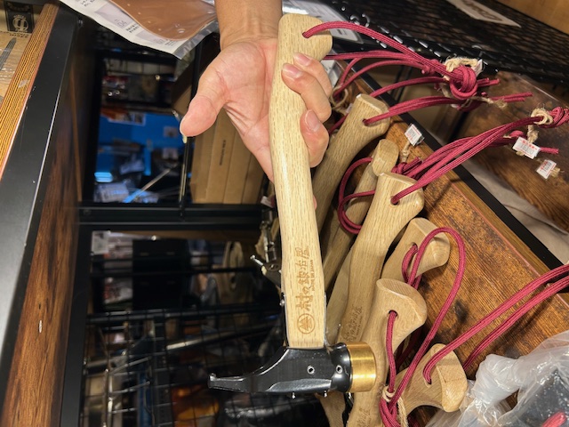 ＜実店舗商品村の鍛冶屋＞【エリッゼステーク(鍛造ペグ)】全カラー・サイズを、展示・取り揃えております