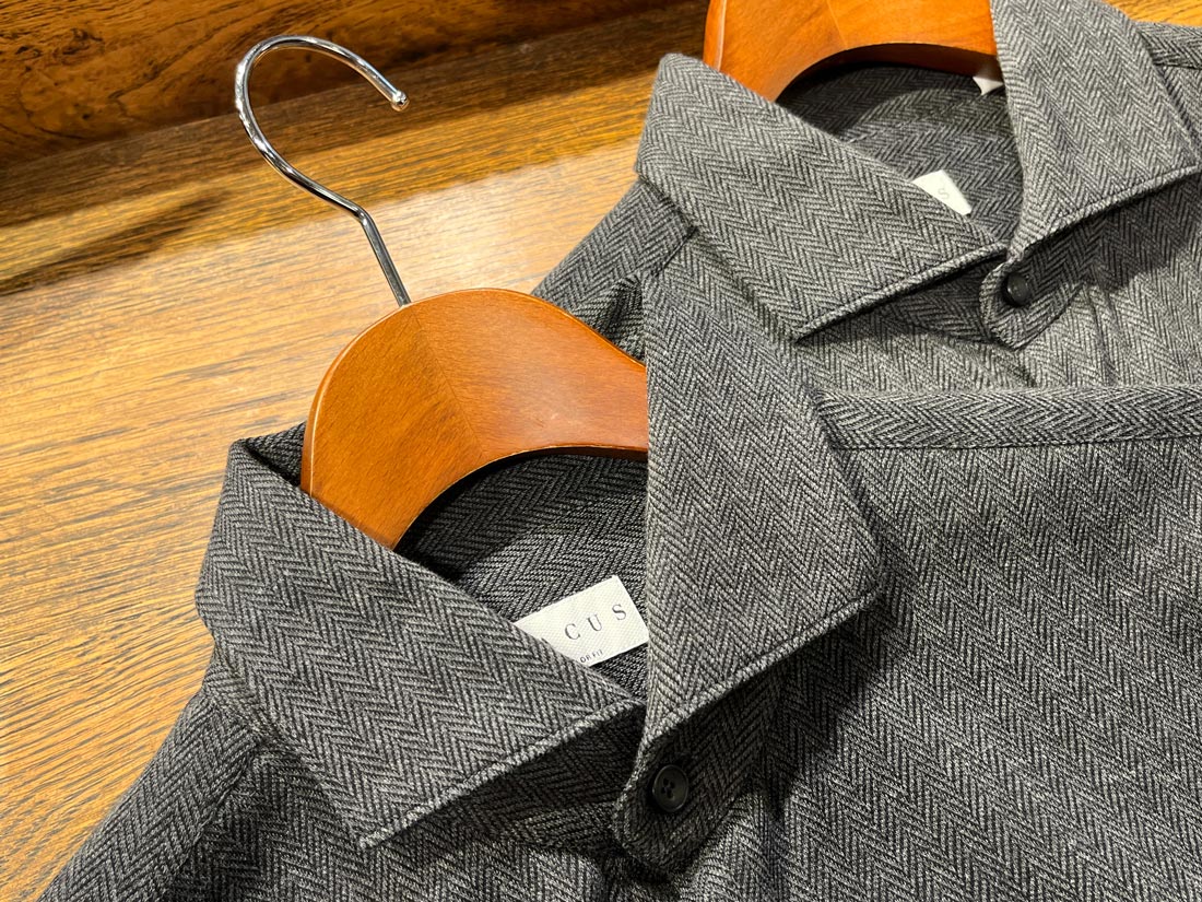 XACUS～着用している未来が見える一枚！！～