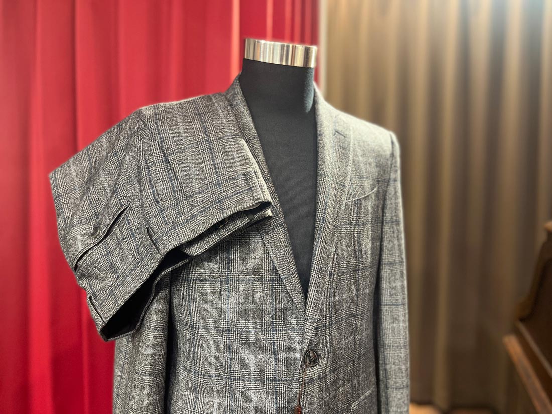 ETRO～色々愉しめるスーツです！！～