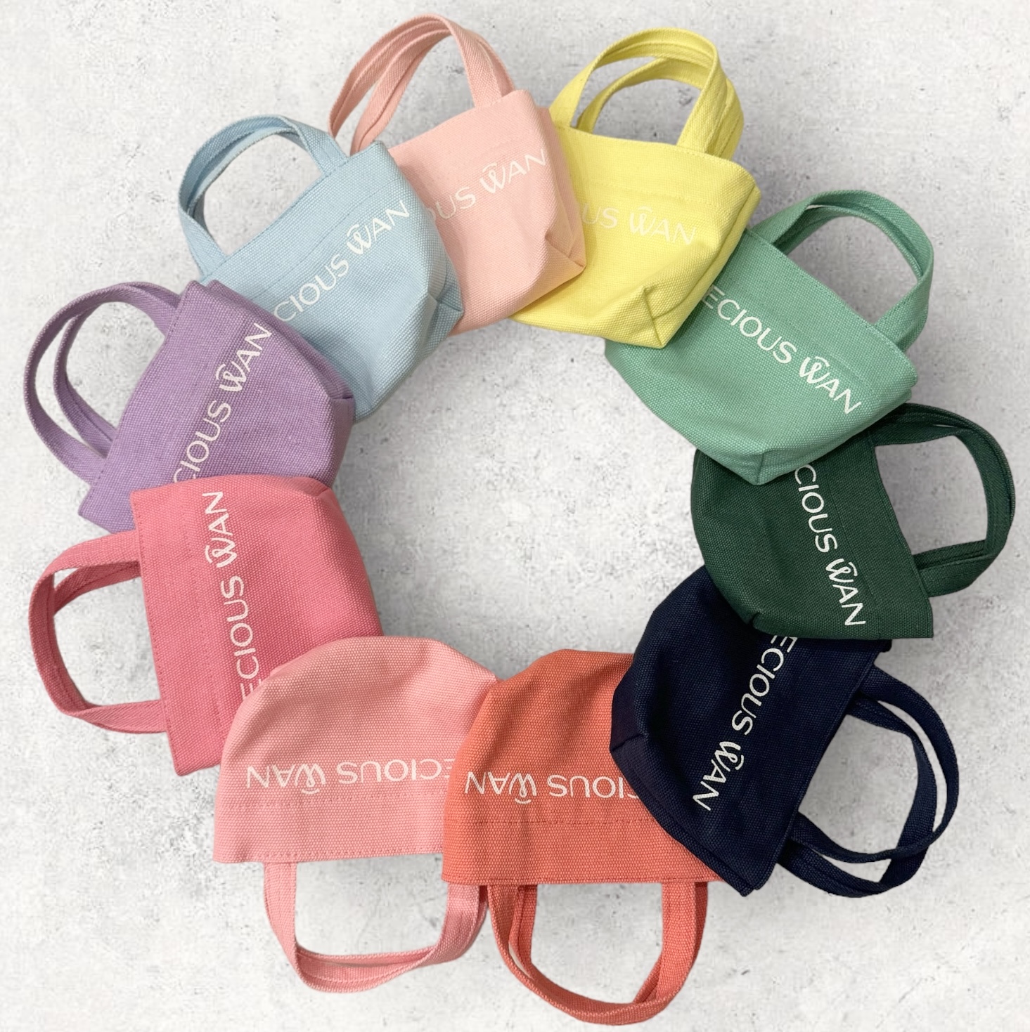 【新登場】「ちびWANトートバッグ」と「おやつ缶」のお取り扱い開始！　