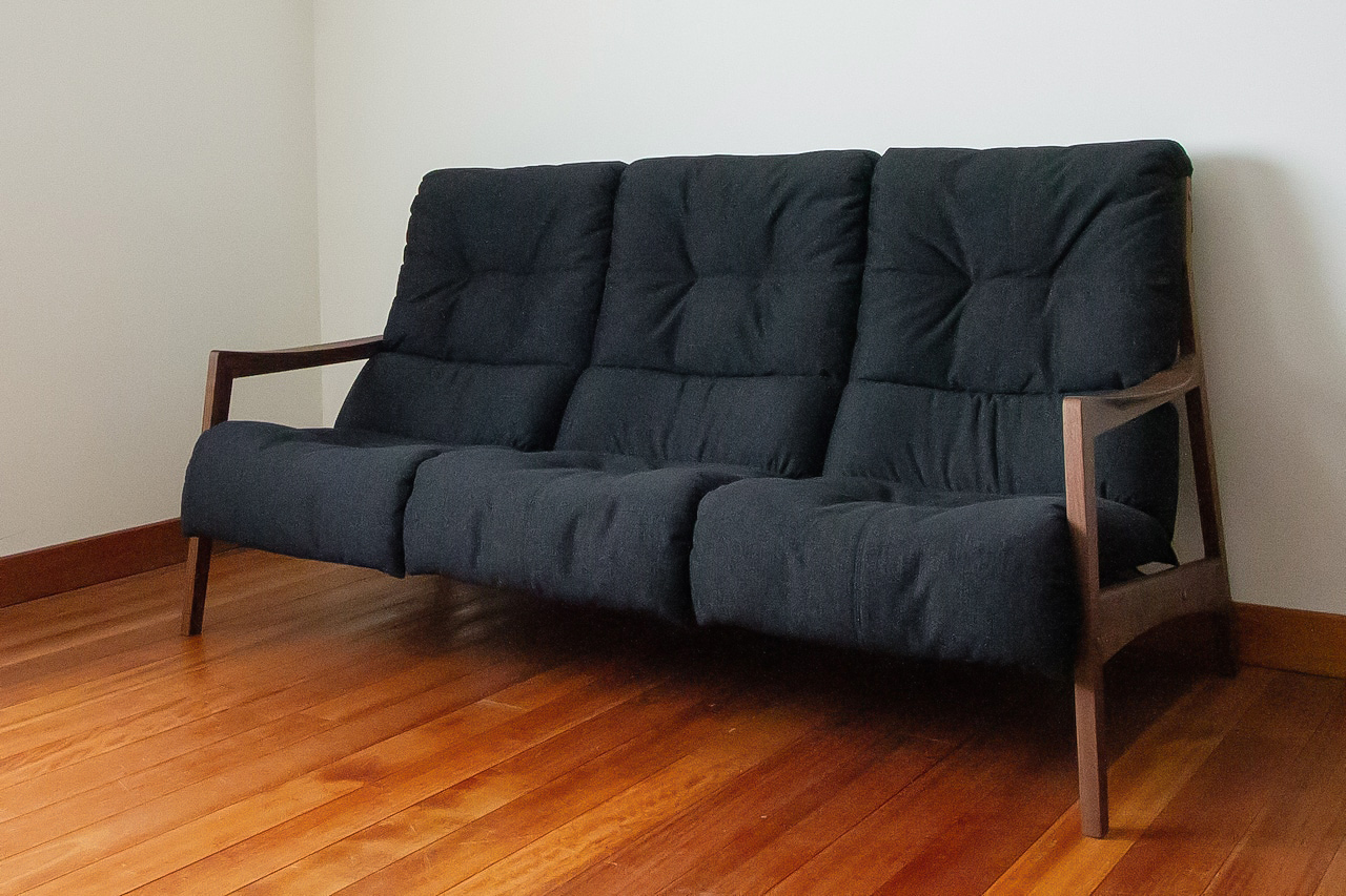 家具との暮らしを描いた“ものがたり”POP紹介｜「最強の二人、と僕」