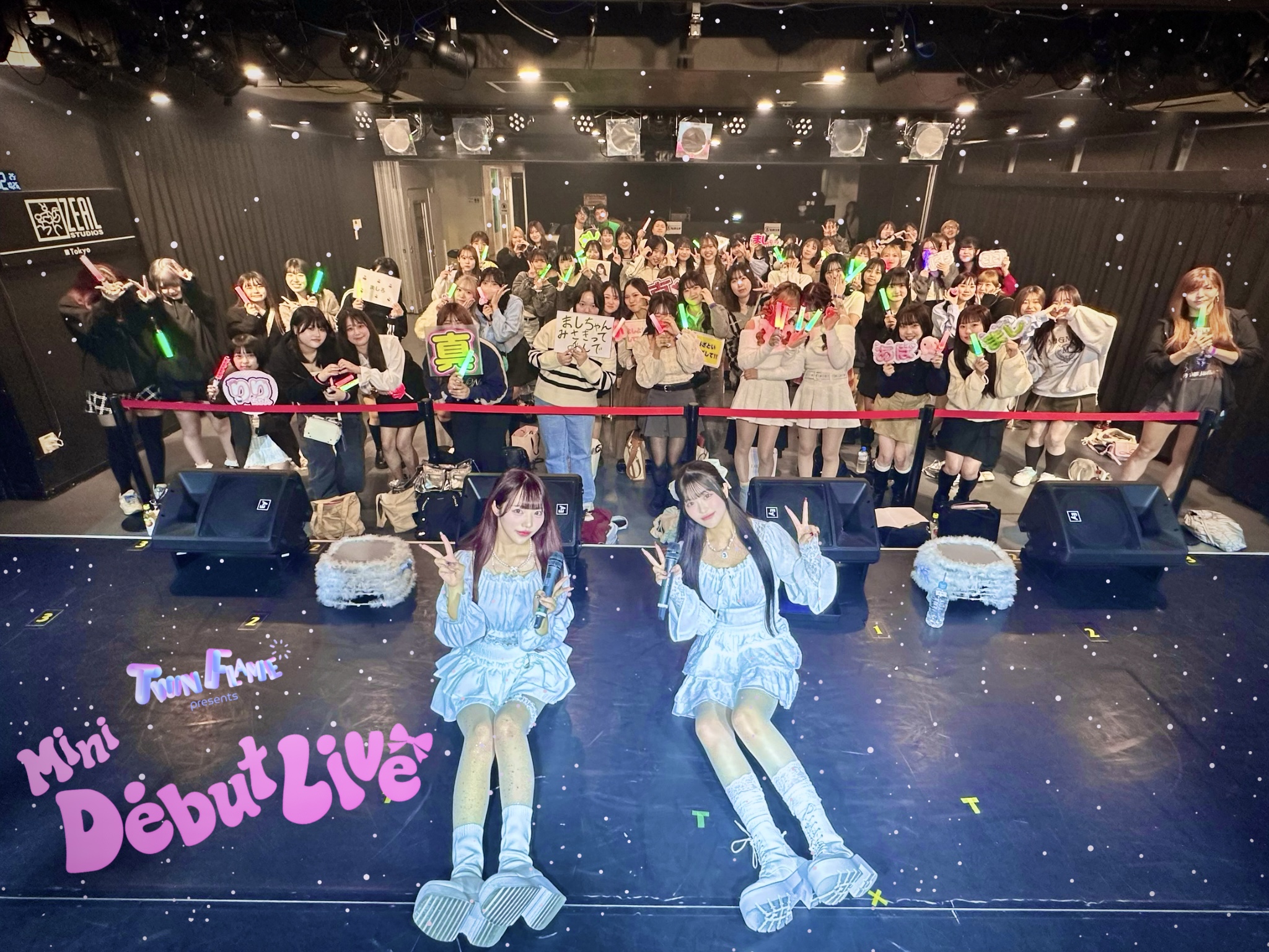 【PHOTO】Twin Flame Début Mini LIVE