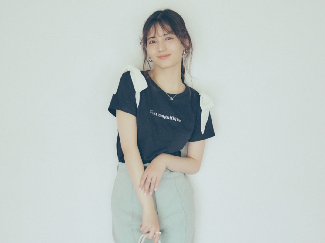 「non-no web」小坂菜緒（日向坂46）さん【雑誌衣装】