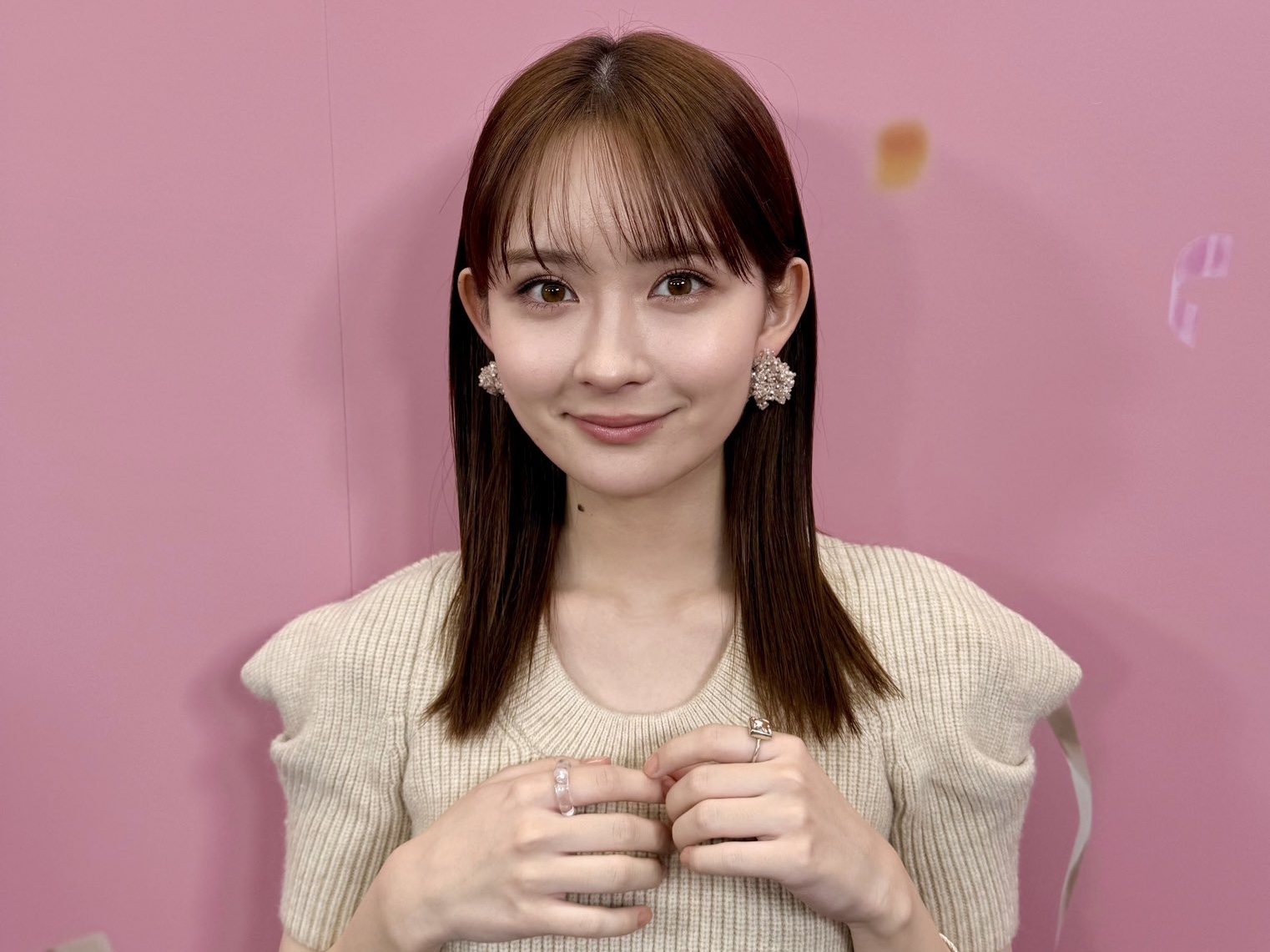 畑芽育さん「王様のブランチ」「プレバト!!」「アカデミーナイトG」（TBS）【TV衣装】