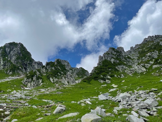 荘厳な「木曽駒ヶ岳」です。