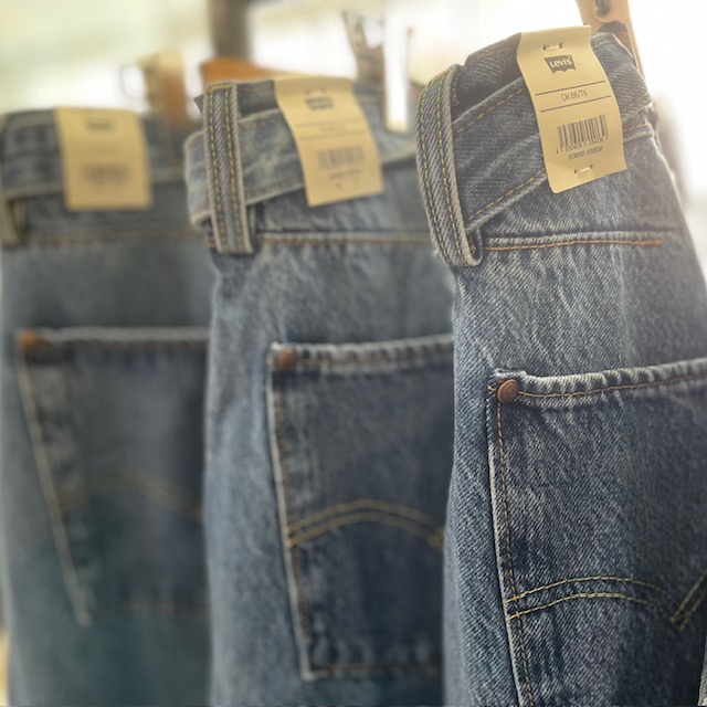 ニュースな・お話「Levi's」始めます。