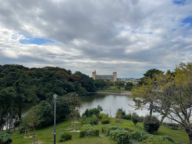 CHANGES *格調高いアウター?