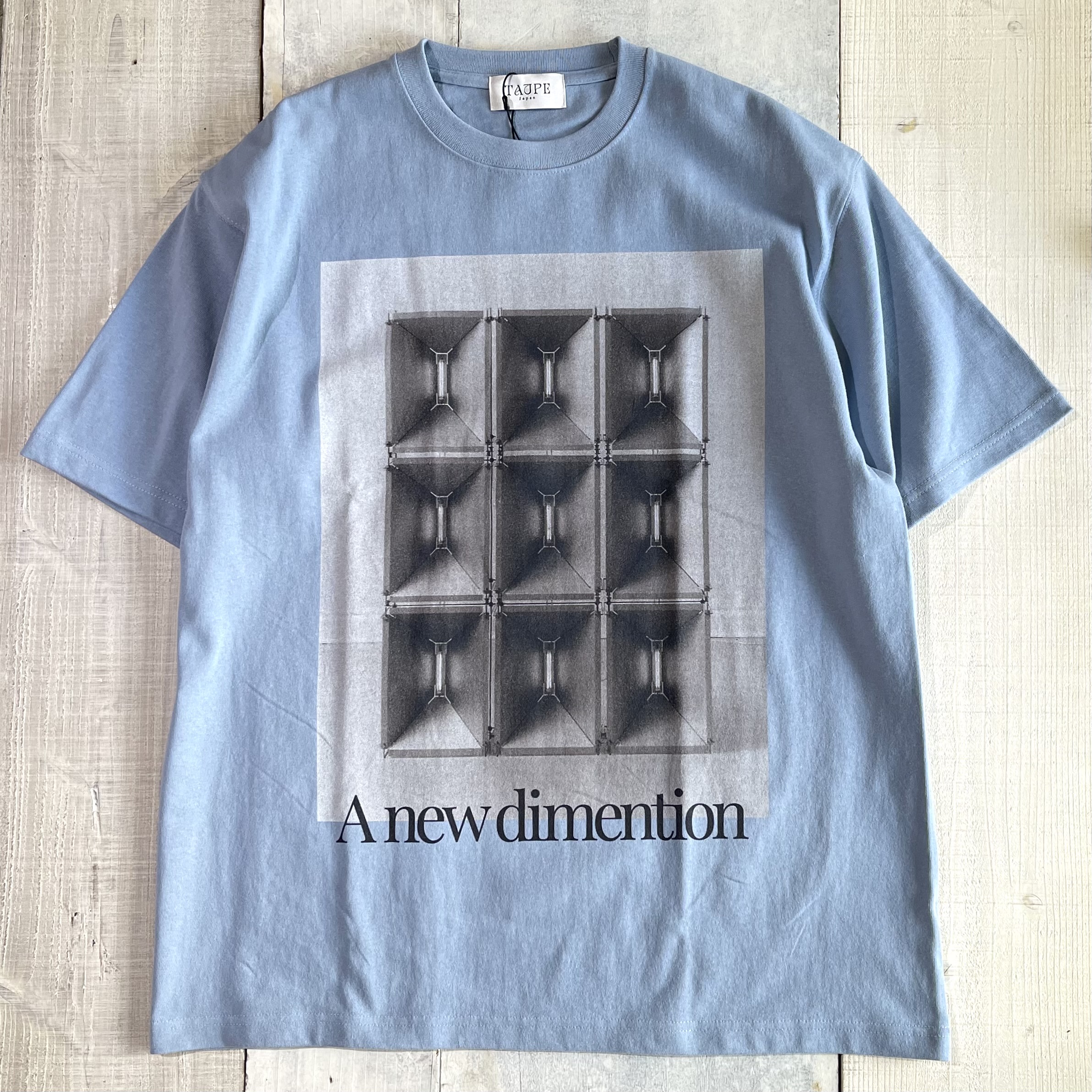 TAUPE より、秋のTEE