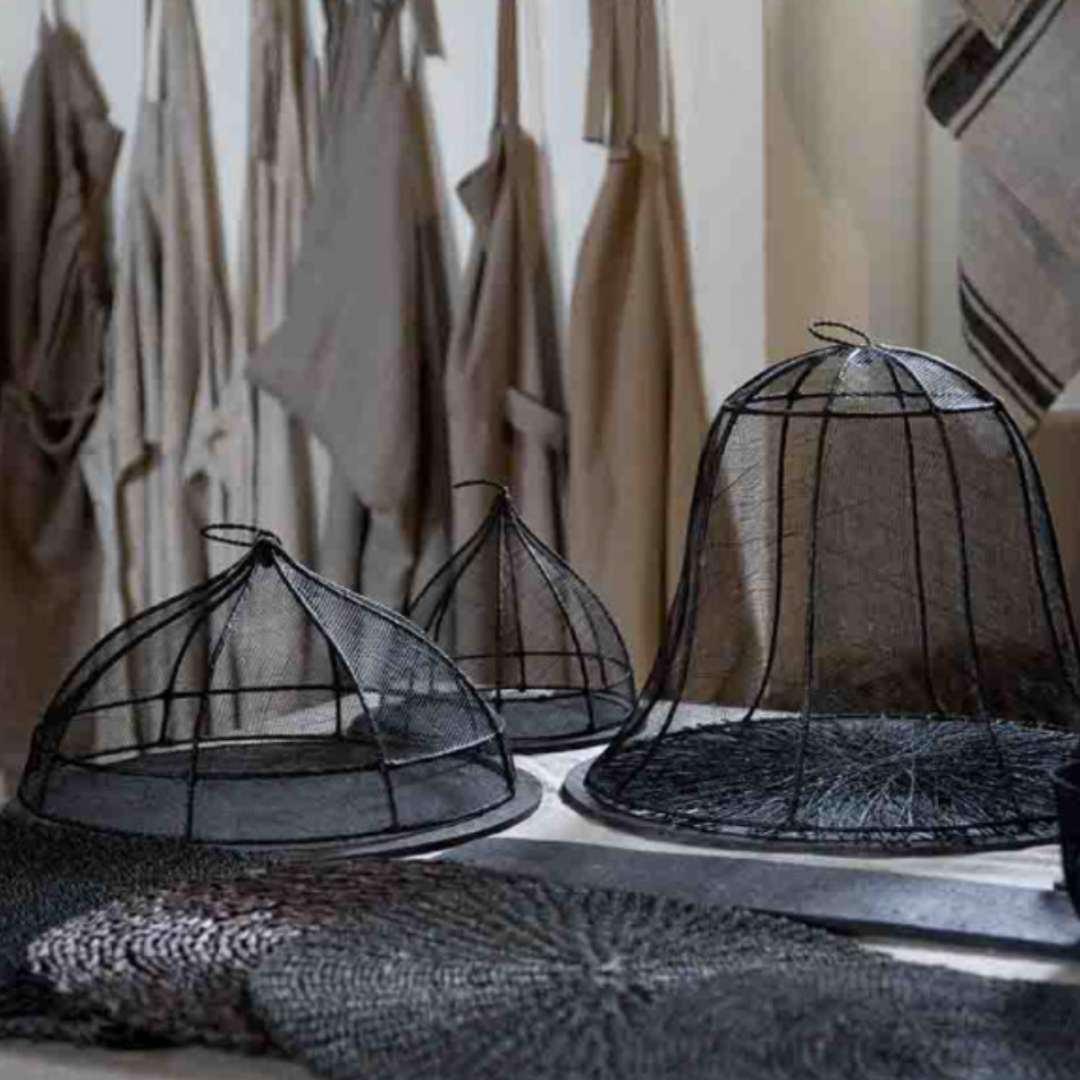 フィオリラウンジャルディーノのフードカバー数種入荷しました。