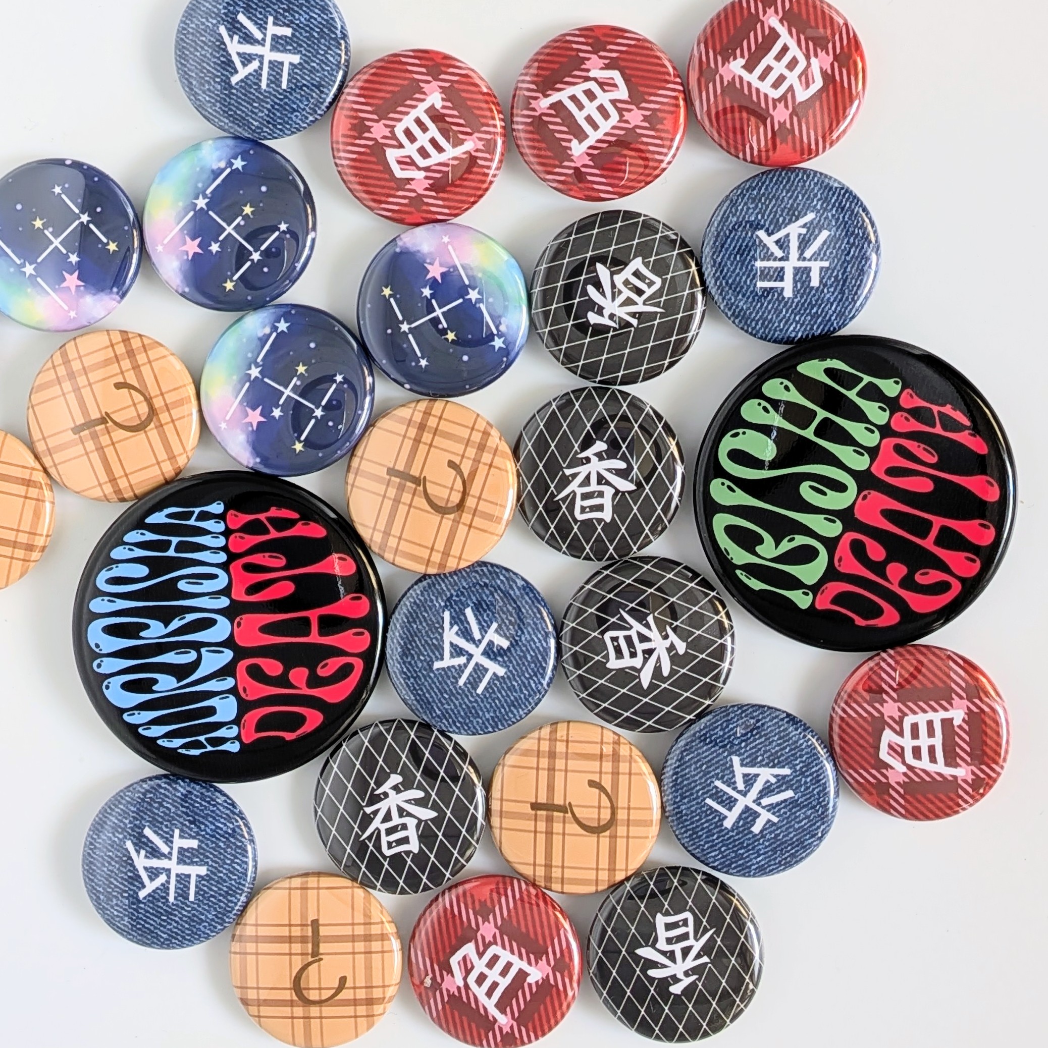 缶バッジ再入荷しました!