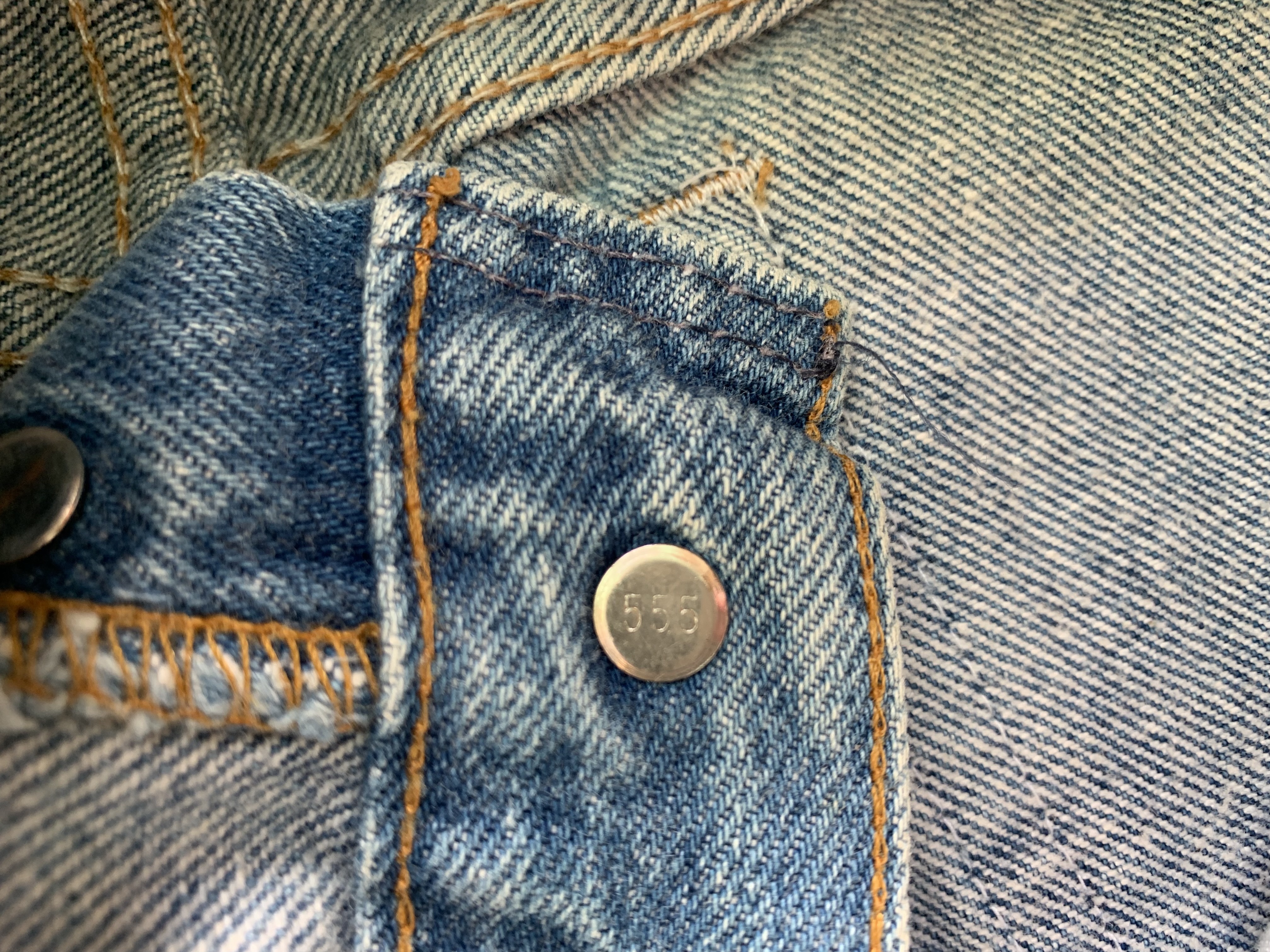 入荷商品でございます。