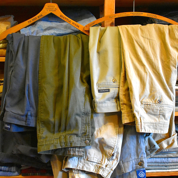 【次世代古着が登場～】 メジャー過ぎないマイナーブランドのチノパン入荷^^　@古着屋カチカチ