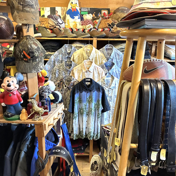 【Aloha Shirt　アロハシャツ】落ち着いたカラーリングのハワイアンシャツ入荷@古着屋カチカチ