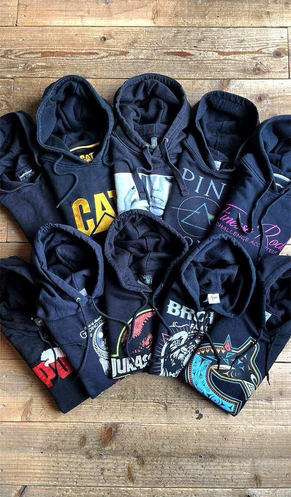 【Black Hoodie　ブラックフーディー】 黒プリントスウェットパーカー入荷～@古着屋カチカチ