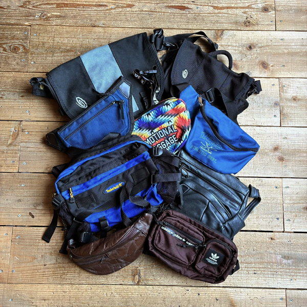 【Messenger/Waist/Shoulder Bag】 通学通勤にも使える斜め掛けバッグ入荷～