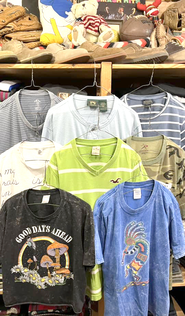 【総柄プリントTシャツ】 古着らしいクセのあるオンリーワンTシャツ入荷～@古着屋カチカチ