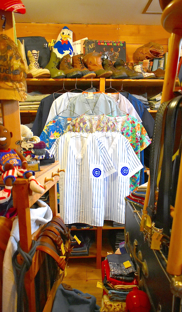 【Pullover Shirts】 メディカル系スクラブシャツの プルオーバータイプ入荷^^