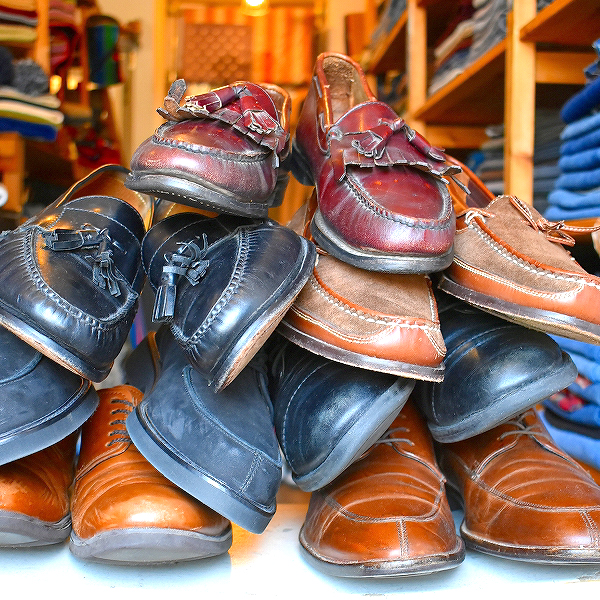 【シンプルデザインの革靴～】 各種ブランドのレザーシューズ入荷～　@古着屋カチカチ