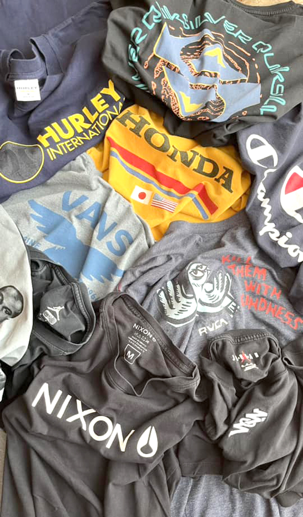【Vans, Jordan, Nixon, RVCA...】 アメリカンブランドTシャツ入荷～