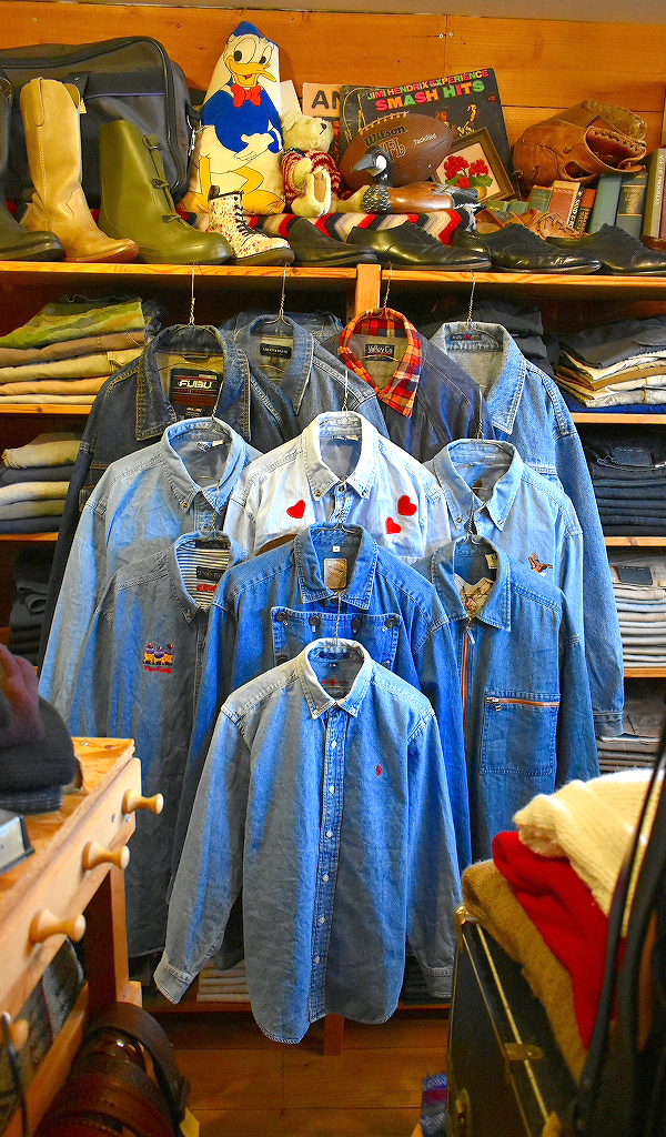 【Denimデニム】 春はやっぱりデニムシャツにジージャン入荷~@古着屋カチカチ