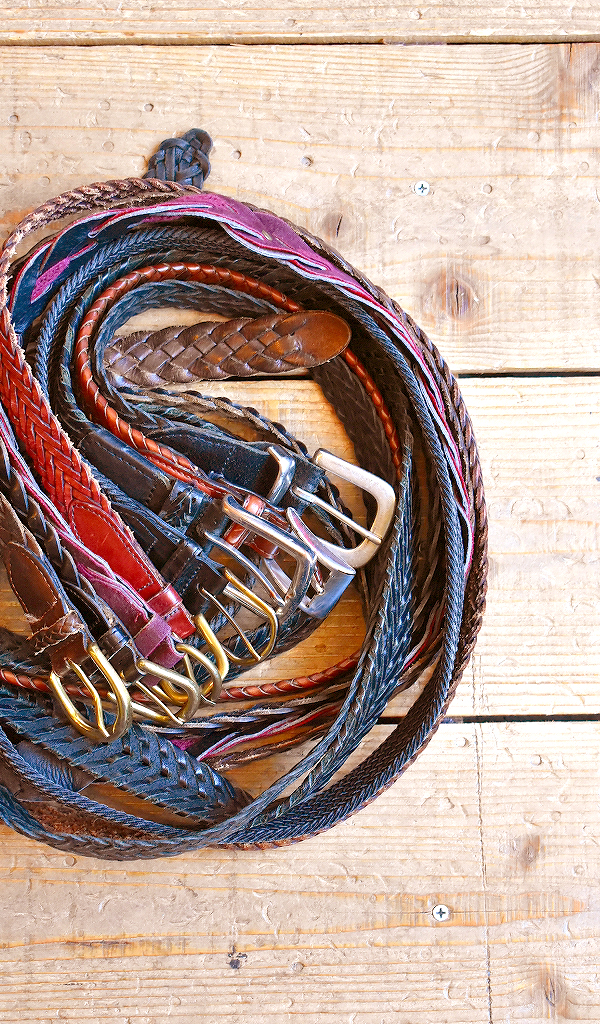 【USED Leather Belt…】 古着ならではの味を楽しめる レザーメッシュベルト入荷～