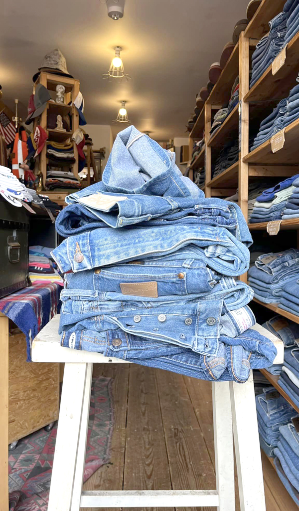 【Y2K Brand Jeans】 1990～2000年代のブランドジーンズ入荷～@古着屋カチカチ