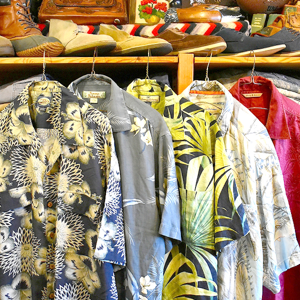【TOMMY BAHAMA　トミーバハマ】 南国の気分を味わえるアロハシャツ入荷～　@古着屋カチカチ