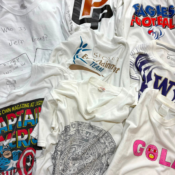 【White Cotton Tee 白Tシャツ】 プリント入りのホワイトTシャツ入荷~