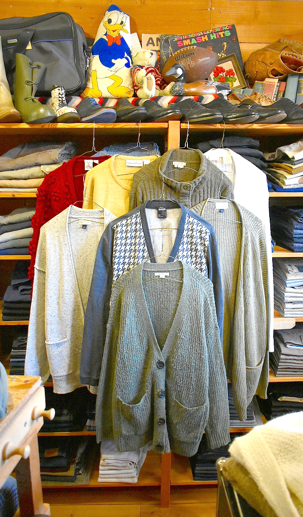 【Cardigan Sweater】 春先にサラッと羽織れるカーディガン入荷~@古着屋カチカチ