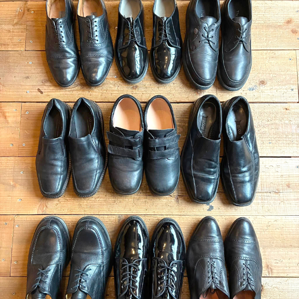 ■Black Leather Shoes■ ブラックボディーの革靴レザーシューズ入荷～