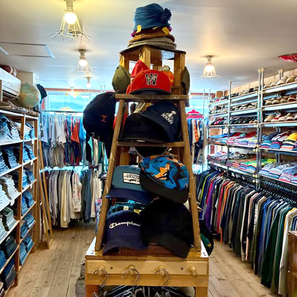 ■USA Brand Caps■ USAブランドのロゴキャップ入荷～
