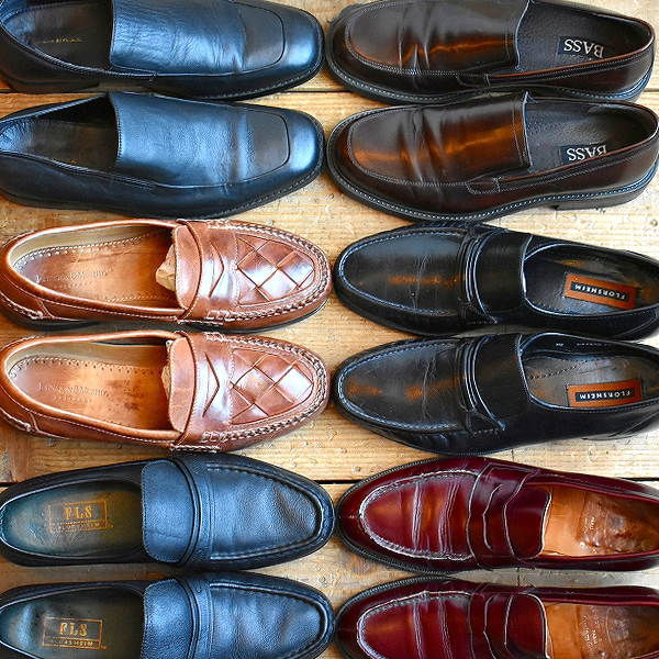【シックな革靴ローファー】 カジュアルにもモードにも合わせ易いレザーシューズ入荷～　@古着屋カチカチ