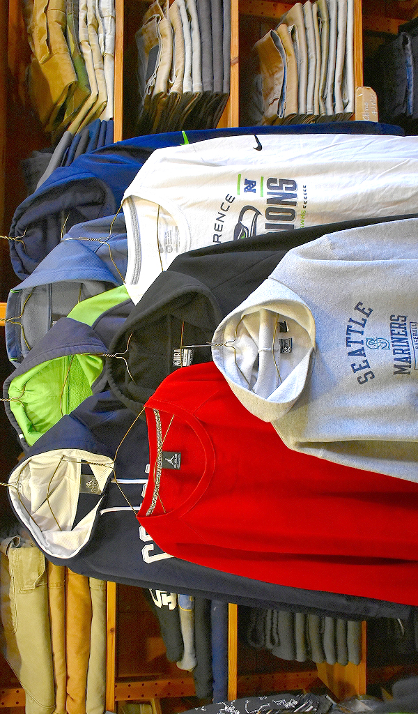 【NFL/NBA/MLB】 スポーツチームのスウェットパーカー/ロンT入荷~ @古着屋カチカチ