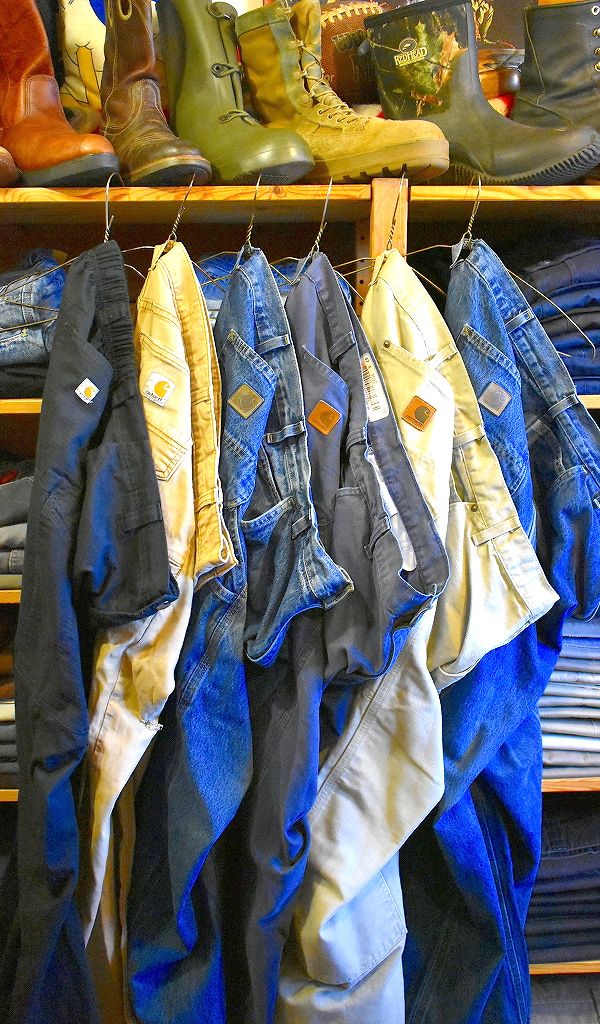 【Carhartt　カーハート】 人気過ぎて常に品薄の ペインターパンツ再々入荷～@古着屋カチカチ