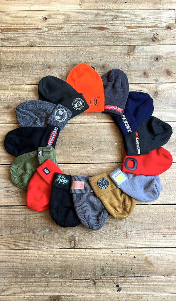 【Logo Beanie ロゴ入りビーニー】 秋冬に使えるニットキャップ入荷～@古着屋カチカチ