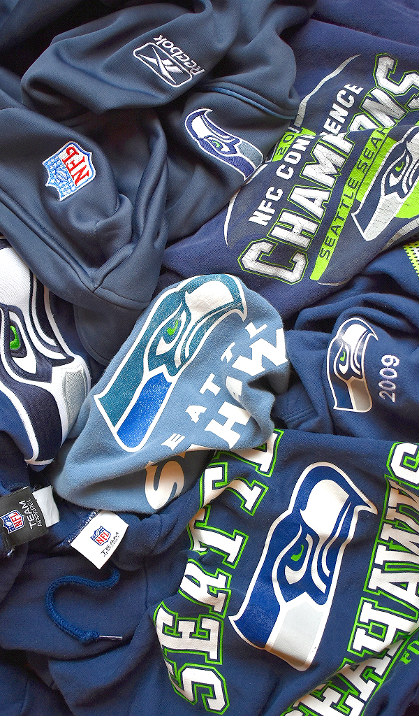 【NFL Seattle Seahawks】 アメフトスウェットパーカー入荷～　@古着屋カチカチ