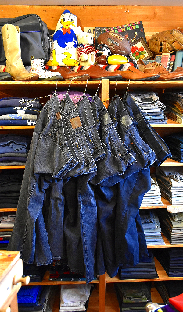 【Lee USA企画ジーンズ】 アメリカ カンザス州発の老舗ブランドのブラックジーンズ入荷~