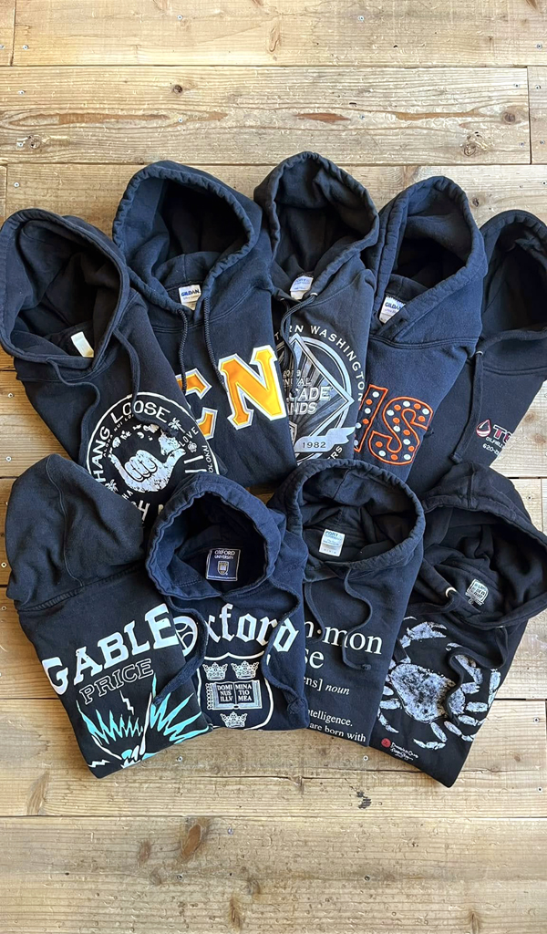 【Black Printed Hoodie】クールな黒プリントスウェットパーカー入荷@古着屋カチカチ