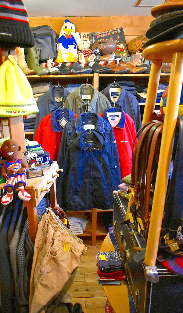 【Zip-Front Golf Jacket】春先にぴったりのブルゾンジャケット入荷~古着屋カチカチ