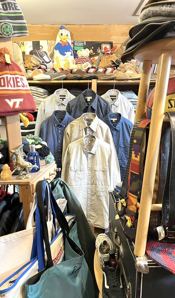 【BANANA REPUBLIC　バナナリパブリック】 バナリパでおなじみのUSAブランド入荷～