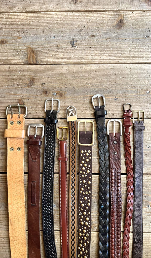 【Leather Belt レザーベルト】 春先に最適な革小物を入荷～@古着屋カチカチ