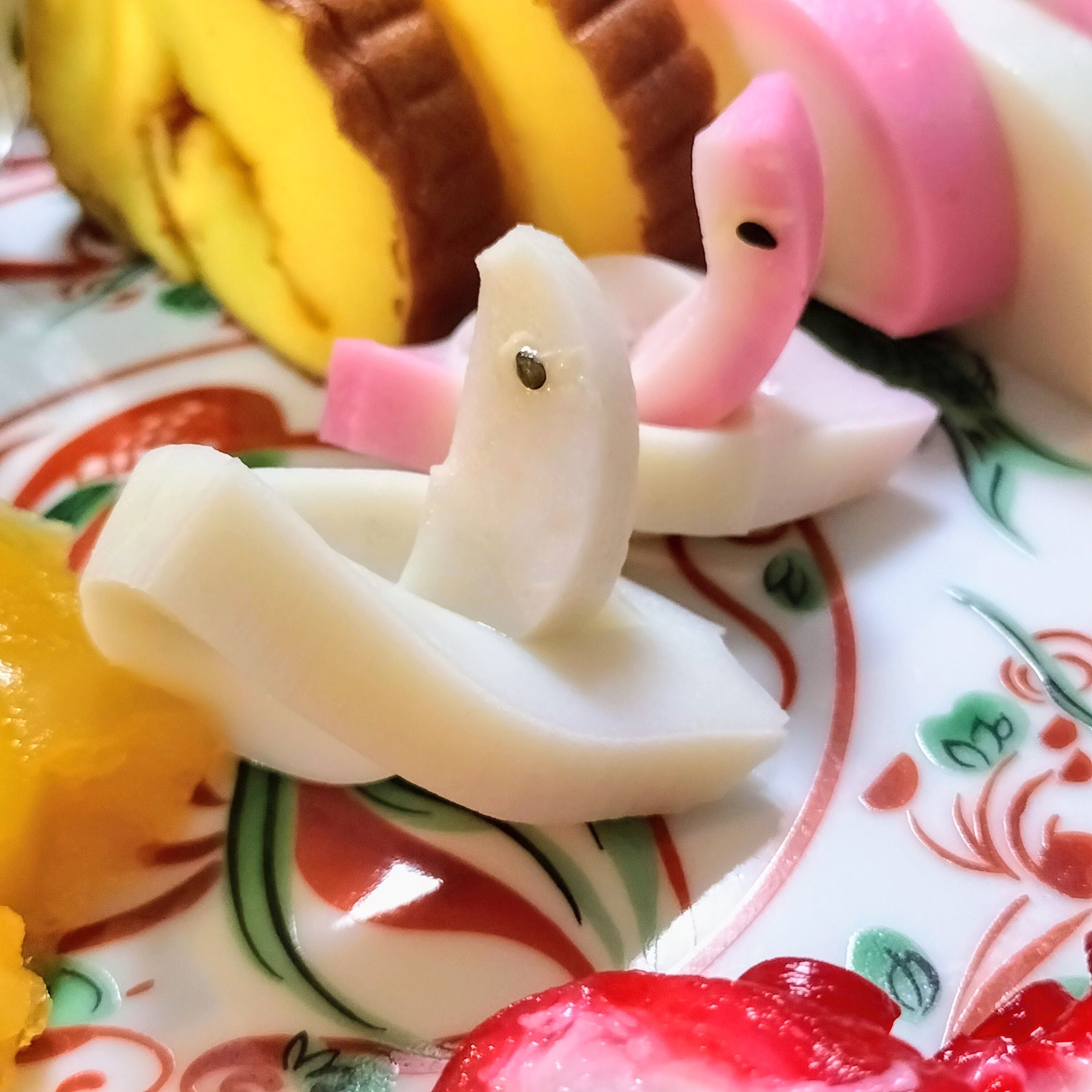 巳年の蛇が、ヒックリ返って？