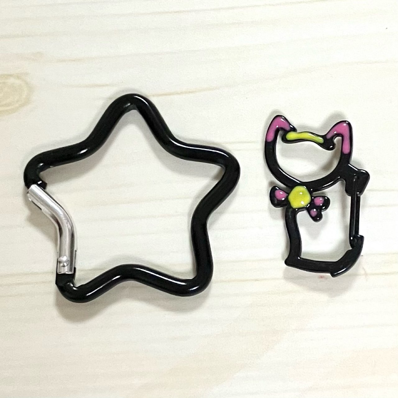 ネコちゃんパーツは小さめです🐱