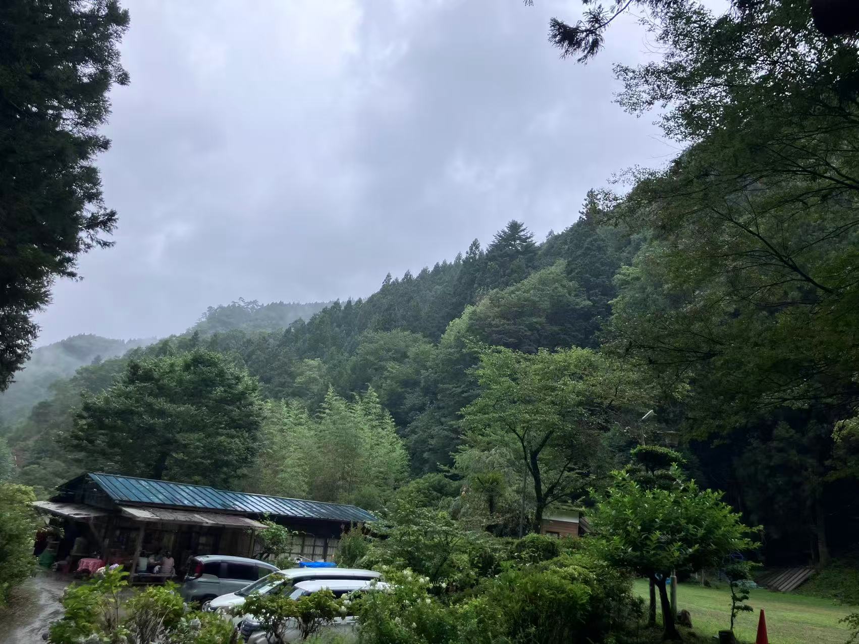 残暑お見舞い申し上げます!