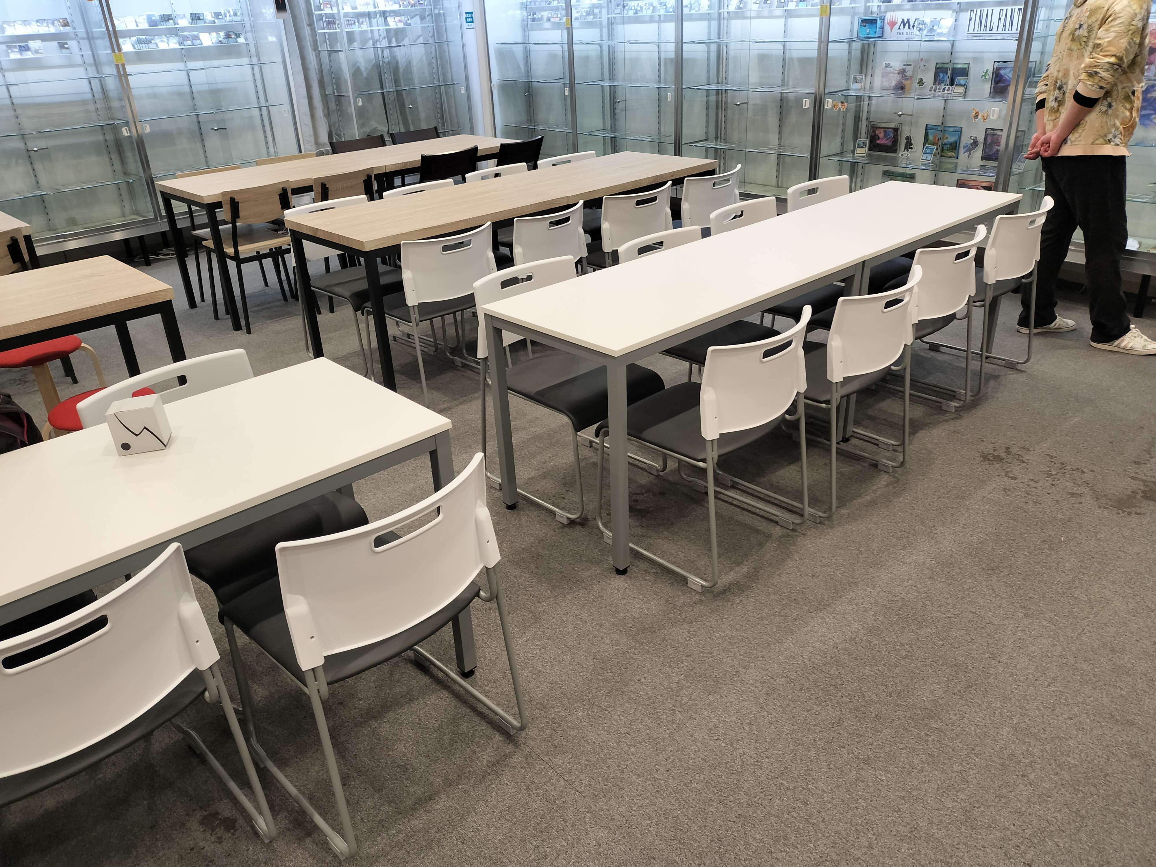 実店舗の卓数が増えました