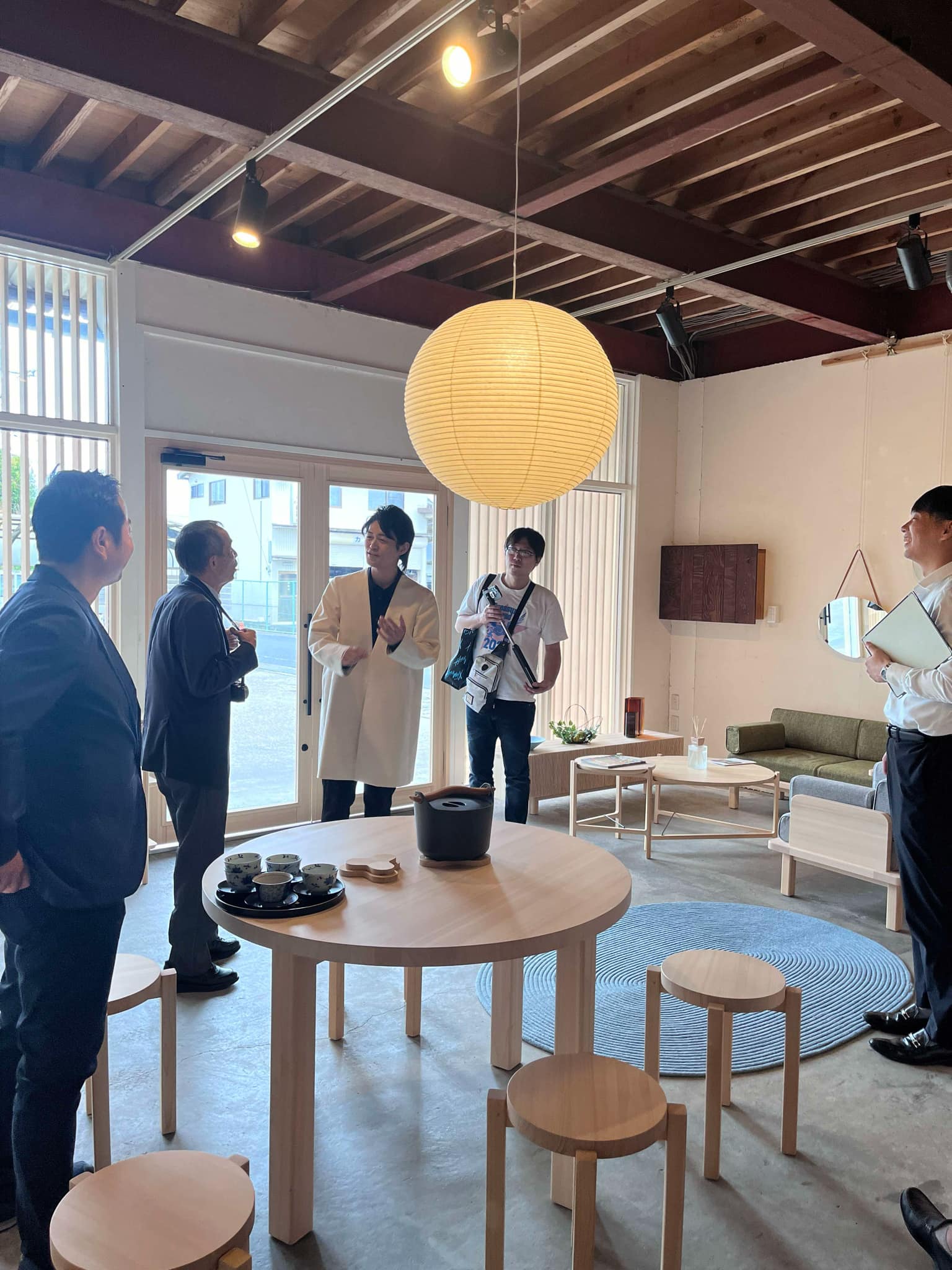 TSUYAMA FURNITUREショールーム、準備中